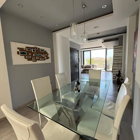דירה Luxury Penthouse *