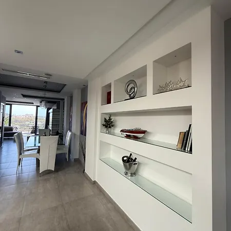 דירה Luxury Penthouse