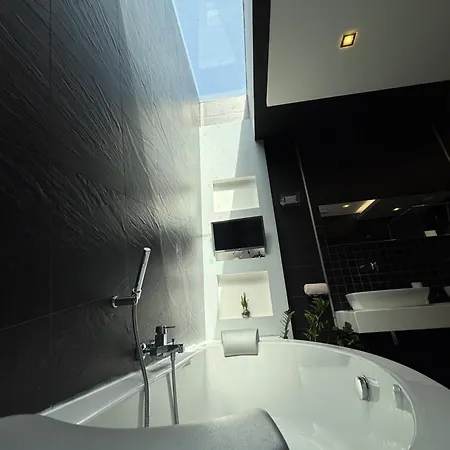 דירה Luxury Penthouse סליאמה